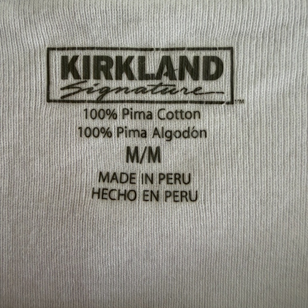 Kirkland Signature Women's white Short Sleeve Tee - Picture 3 of 3